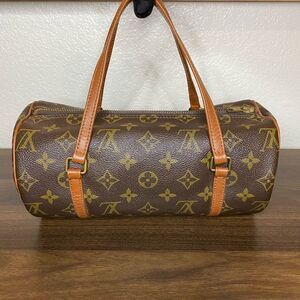 LOUIS VUITTON Monogram Bag. Papillon 26.